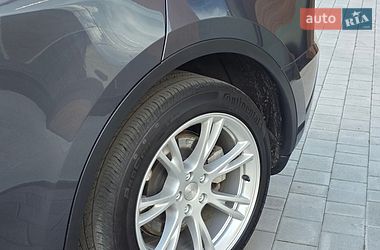 Позашляховик / Кросовер Tesla Model Y 2023 в Луцьку фото 10 Позашляховик / Кросовер Tesla Model Y 2023 в Луцьку