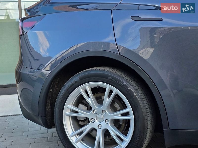Позашляховик / Кросовер Tesla Model Y 2023 в Луцьку фото 5 Позашляховик / Кросовер Tesla Model Y 2023 в Луцьку