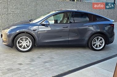Позашляховик / Кросовер Tesla Model Y 2023 в Луцьку фото 12 Позашляховик / Кросовер Tesla Model Y 2023 в Луцьку
