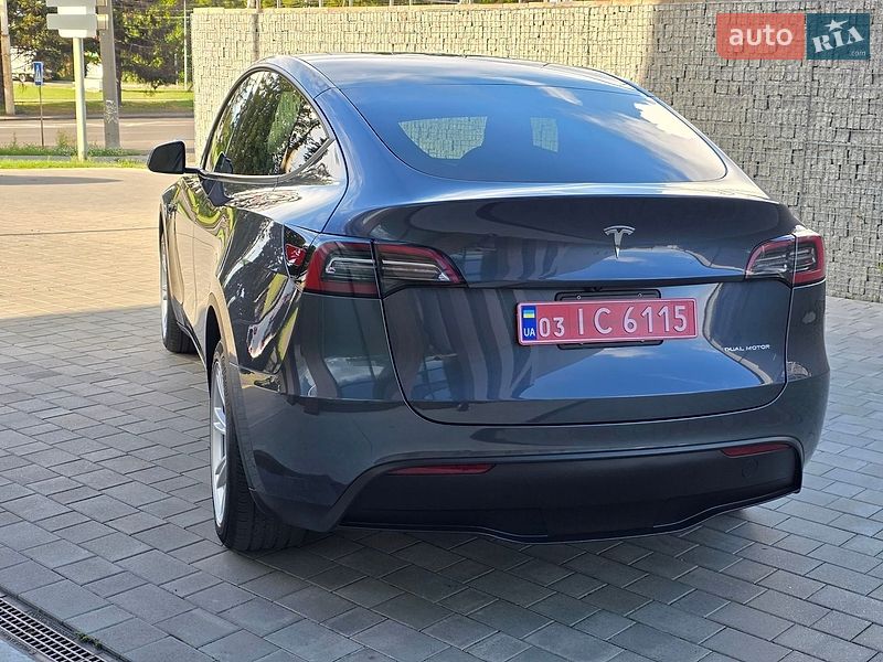 Позашляховик / Кросовер Tesla Model Y 2023 в Луцьку фото 8 Позашляховик / Кросовер Tesla Model Y 2023 в Луцьку