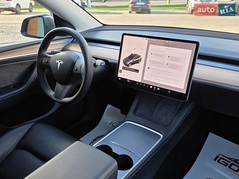 Позашляховик / Кросовер Tesla Model Y 2023 в Луцьку фото 22 Позашляховик / Кросовер Tesla Model Y 2023 в Луцьку