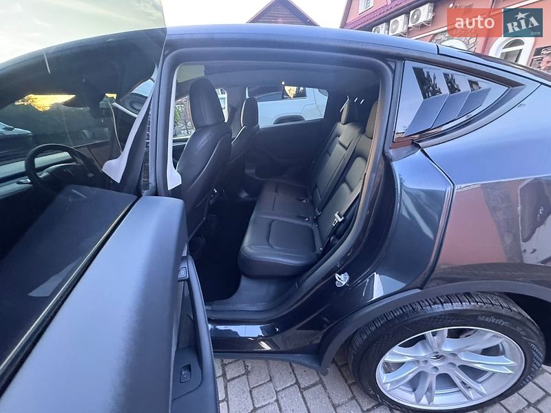 Внедорожник / Кроссовер Tesla Model Y 2024 в Львове фото 23 Внедорожник / Кроссовер Tesla Model Y 2024 в Львове