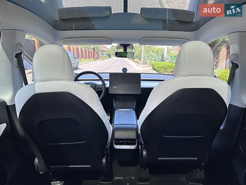 Внедорожник / Кроссовер Tesla Model Y 2021 в Кропивницком