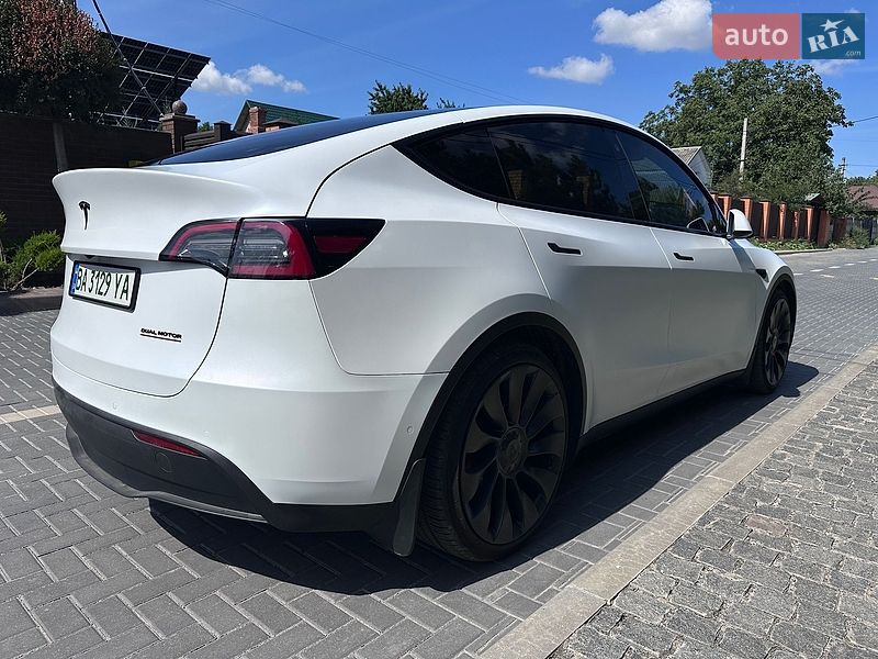 Внедорожник / Кроссовер Tesla Model Y 2021 в Кропивницком