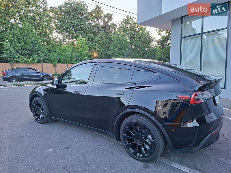Внедорожник / Кроссовер Tesla Model Y 2024 в Виннице