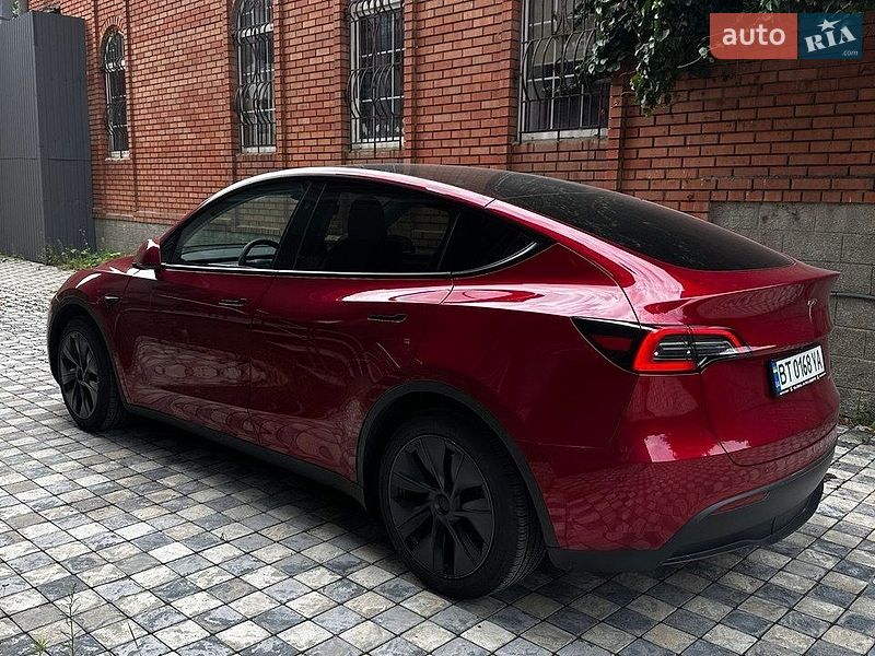 Внедорожник / Кроссовер Tesla Model Y 2024 в Херсоне