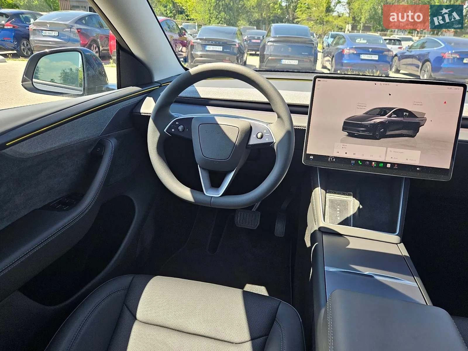 2025 Tesla Model Y - мініатюра 22
