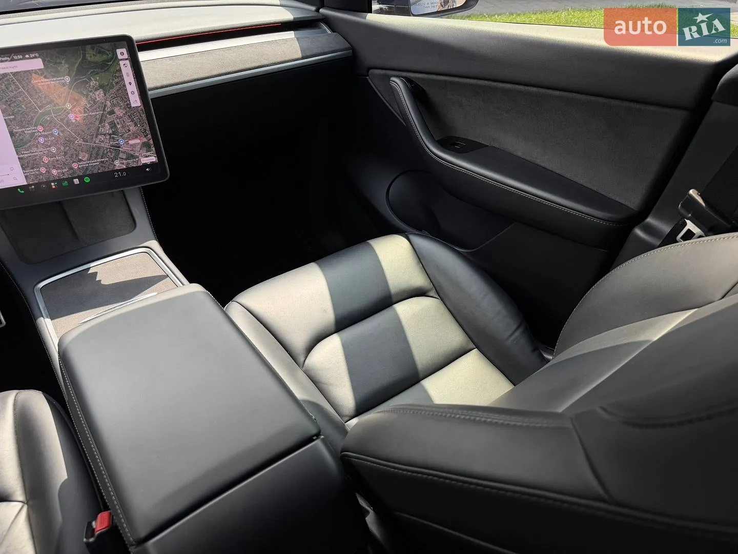 2020 Tesla Model Y - мініатюра 26