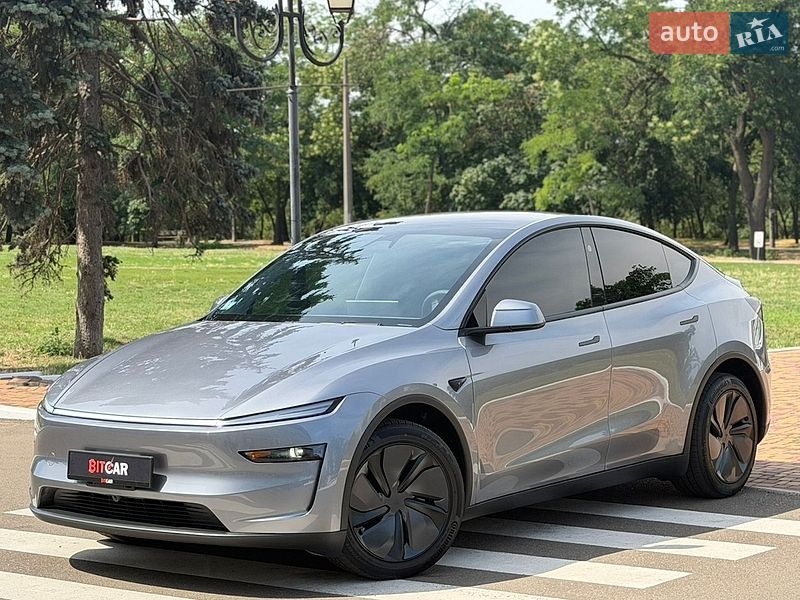 Позашляховик / Кросовер Tesla Model Y 2025 в Одесі фото 7 Позашляховик / Кросовер Tesla Model Y 2025 в Одесі