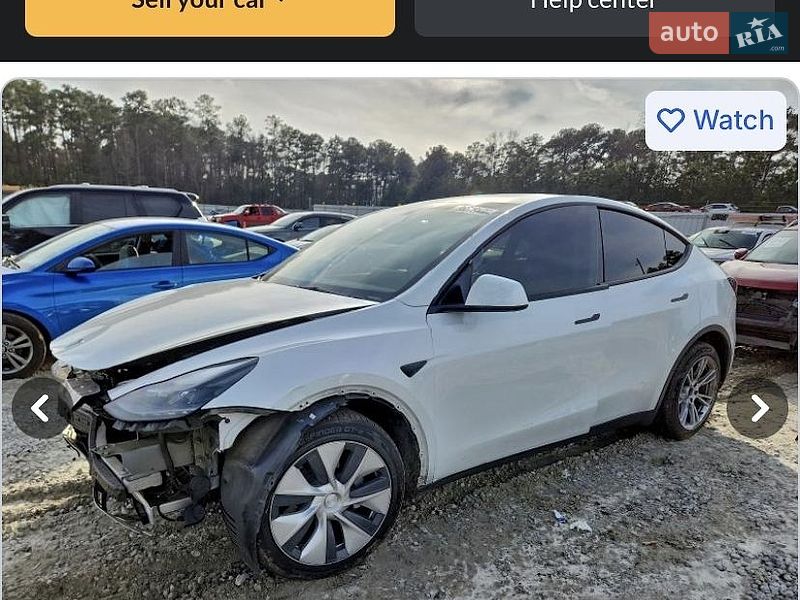 Позашляховик / Кросовер Tesla Model Y 2023 в Івано-Франківську