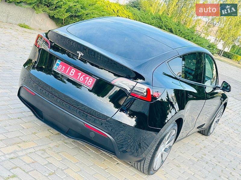 Позашляховик / Кросовер Tesla Model Y 2023 в Білій Церкві фото 11 Позашляховик / Кросовер Tesla Model Y 2023 в Білій Церкві