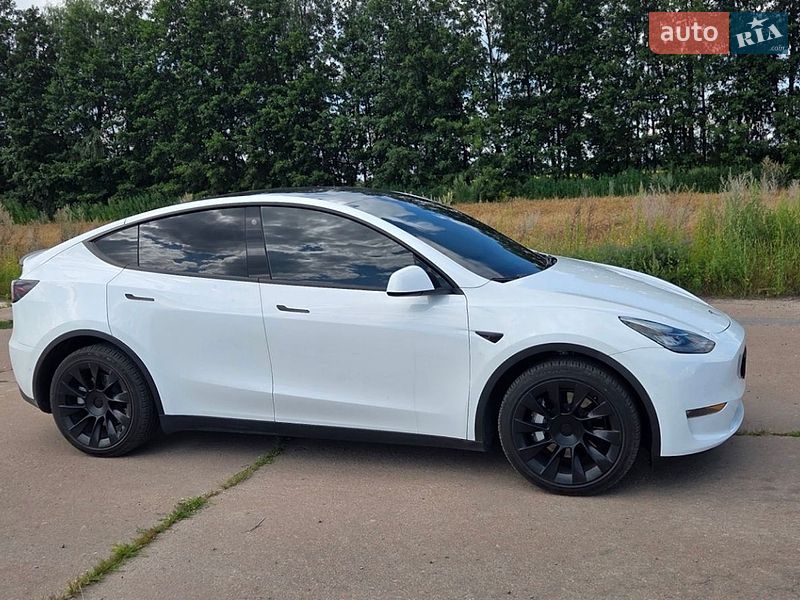 Внедорожник / Кроссовер Tesla Model Y 2022 в Чернигове фото 13 Внедорожник / Кроссовер Tesla Model Y 2022 в Чернигове