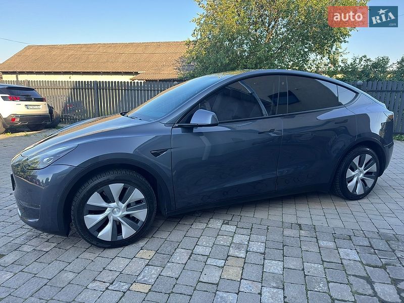 Внедорожник / Кроссовер Tesla Model Y 2020 в Ивано-Франковске