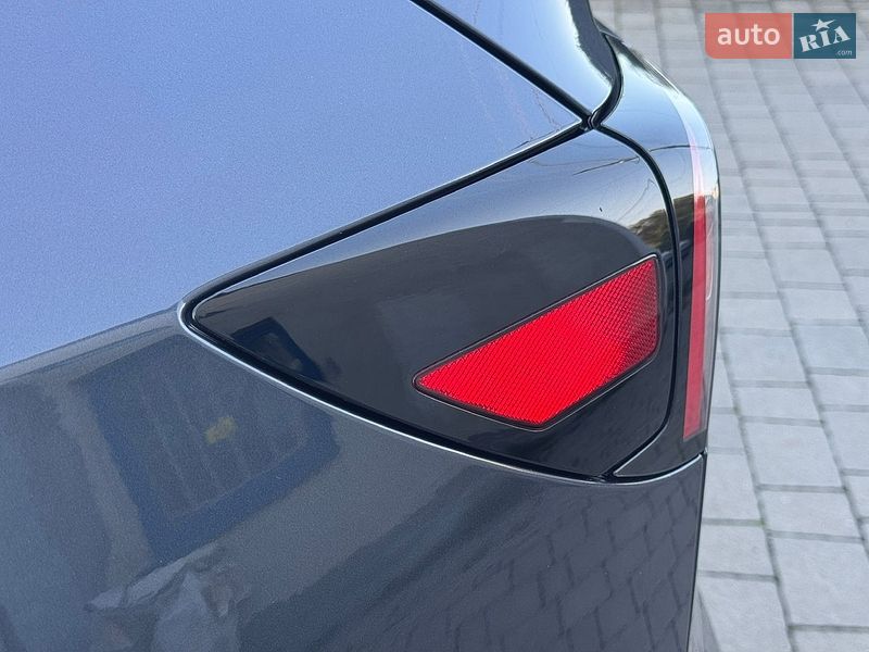 Внедорожник / Кроссовер Tesla Model Y 2020 в Ивано-Франковске