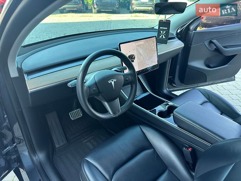 Внедорожник / Кроссовер Tesla Model Y 2020 в Ивано-Франковске