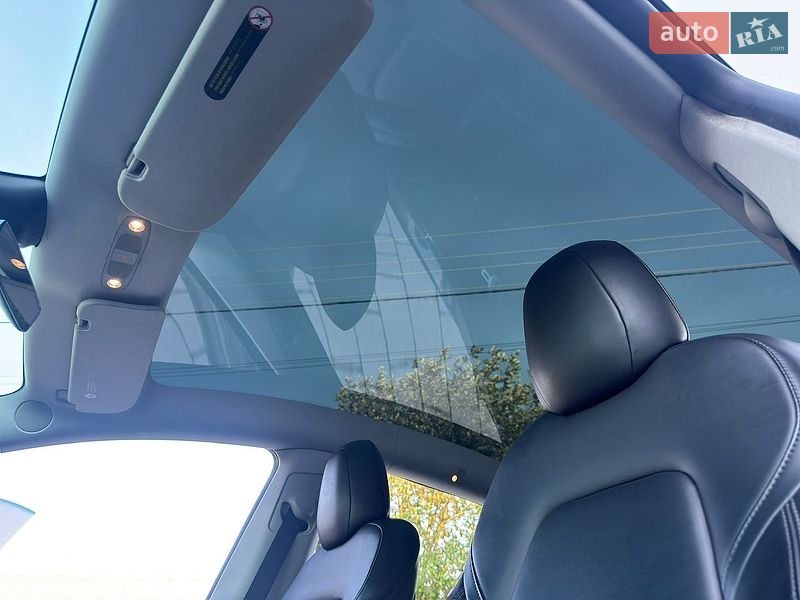 Внедорожник / Кроссовер Tesla Model Y 2020 в Ивано-Франковске