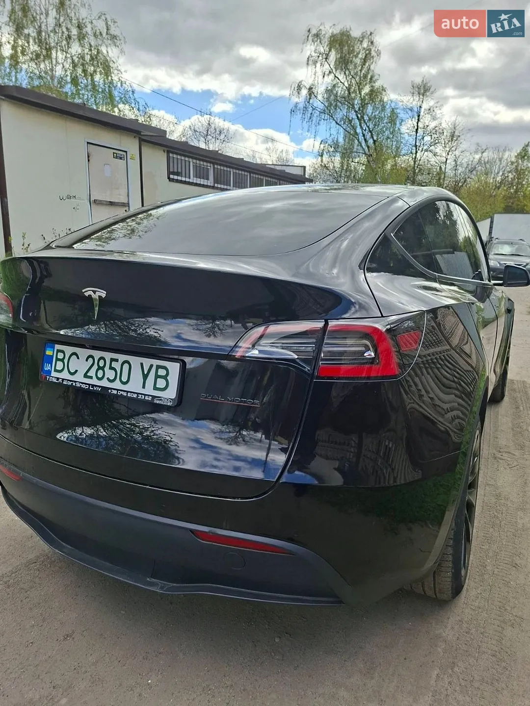 2021 Tesla Model Y - мініатюра 4