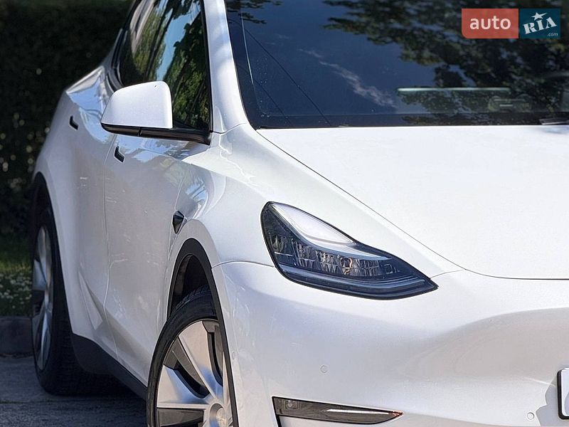 Позашляховик / Кросовер Tesla Model Y 2021 в Стрию фото 11 Позашляховик / Кросовер Tesla Model Y 2021 в Стрию