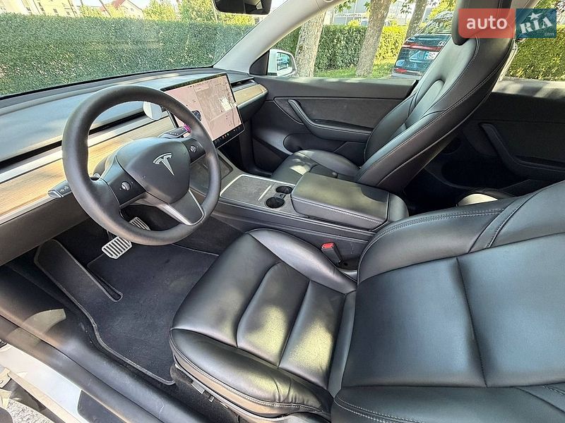 Позашляховик / Кросовер Tesla Model Y 2021 в Стрию фото 25 Позашляховик / Кросовер Tesla Model Y 2021 в Стрию