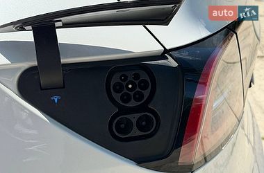 Позашляховик / Кросовер Tesla Model Y 2021 в Стрию фото 61 Позашляховик / Кросовер Tesla Model Y 2021 в Стрию