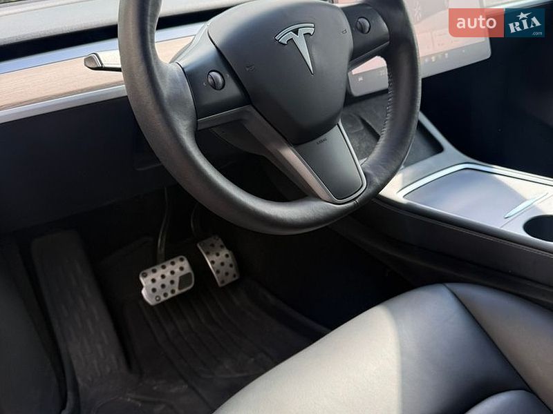 Внедорожник / Кроссовер Tesla Model Y 2023 в Буске фото 18 Внедорожник / Кроссовер Tesla Model Y 2023 в Буске