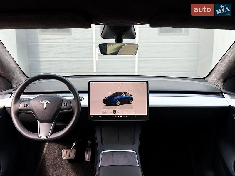 Внедорожник / Кроссовер Tesla Model Y 2023 в Киеве