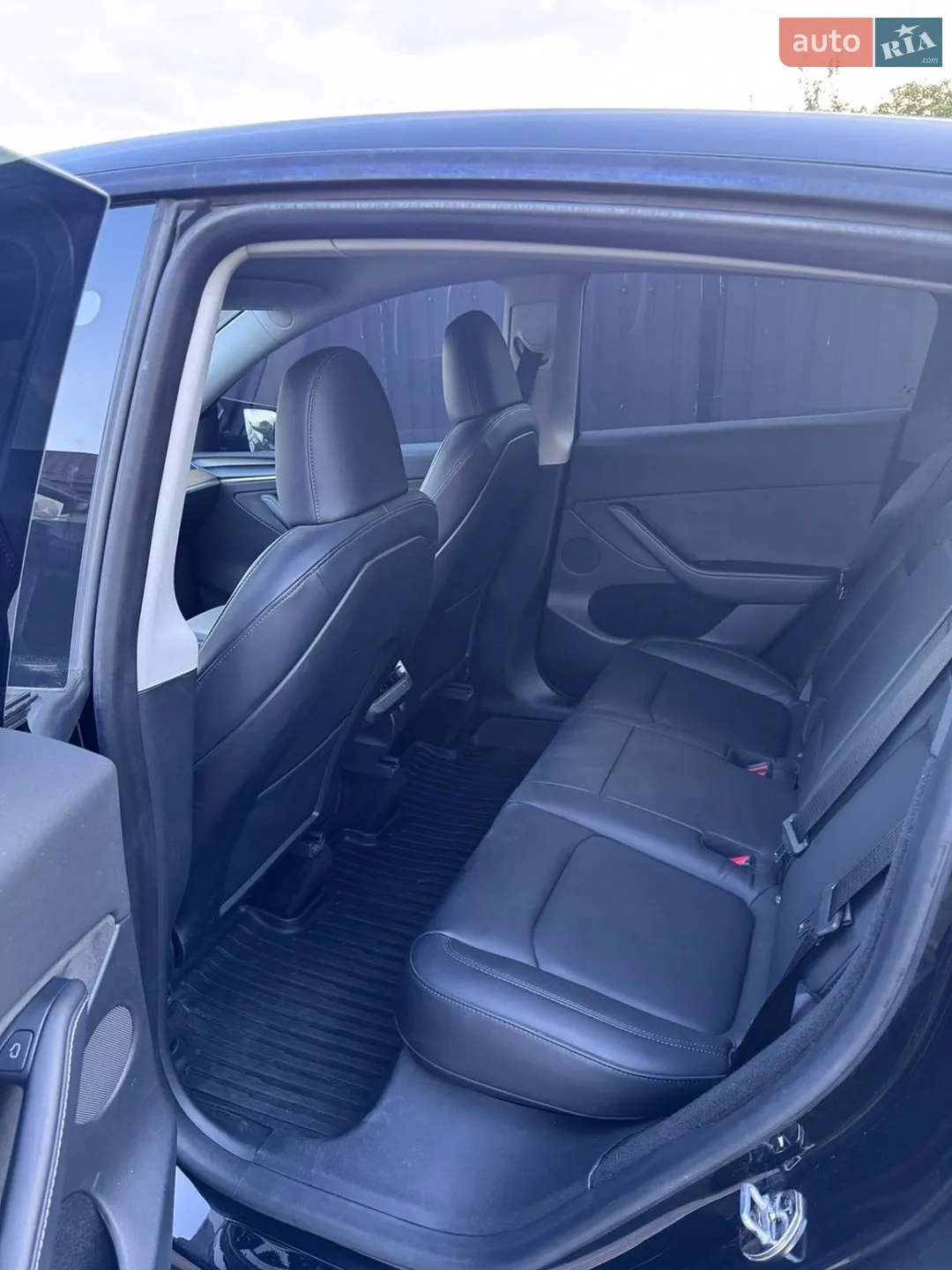 2023 Tesla Model Y - мініатюра 12