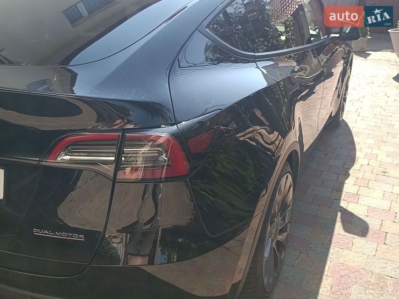 Внедорожник / Кроссовер Tesla Model Y 2023 в Львове фото 5 Внедорожник / Кроссовер Tesla Model Y 2023 в Львове