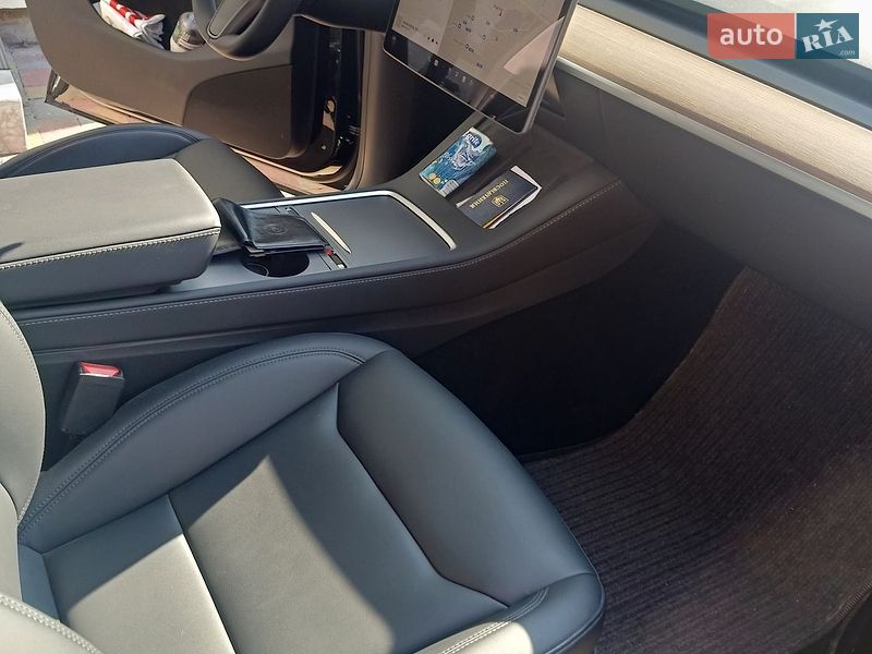 Внедорожник / Кроссовер Tesla Model Y 2023 в Львове фото 10 Внедорожник / Кроссовер Tesla Model Y 2023 в Львове