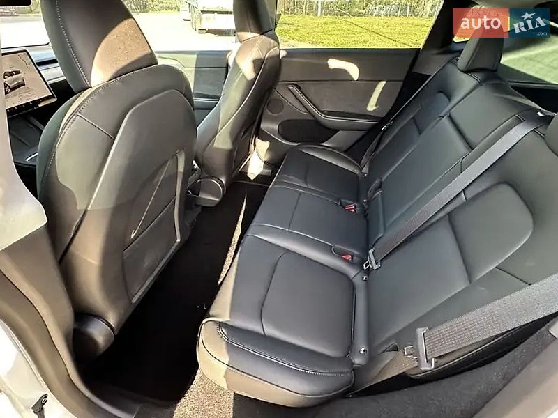 Внедорожник / Кроссовер Tesla Model Y 2022 в Киеве фото 11 Внедорожник / Кроссовер Tesla Model Y 2022 в Киеве