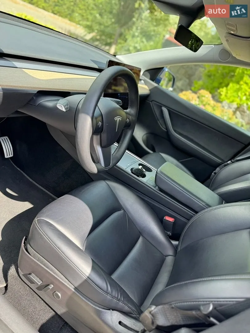2021 Tesla Model Y - мініатюра 8