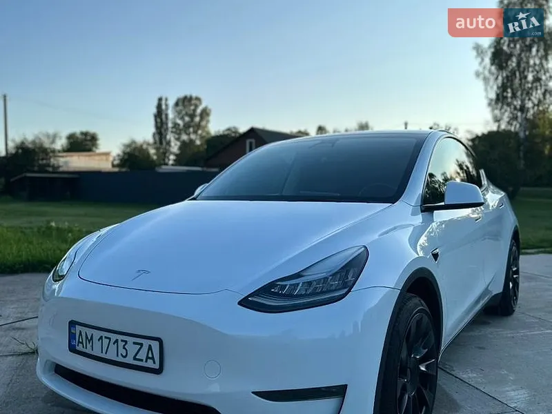 Tesla Model Y