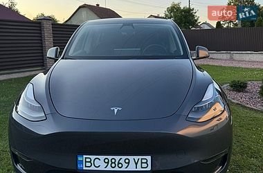 Внедорожник / Кроссовер Tesla Model Y 2023 в Дрогобыче