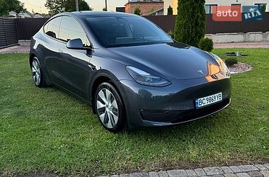 Внедорожник / Кроссовер Tesla Model Y 2023 в Дрогобыче