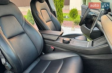 Внедорожник / Кроссовер Tesla Model Y 2023 в Дрогобыче