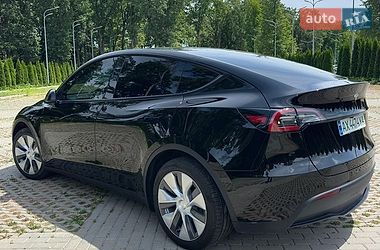 Позашляховик / Кросовер Tesla Model Y 2023 в Харкові фото 4 Позашляховик / Кросовер Tesla Model Y 2023 в Харкові