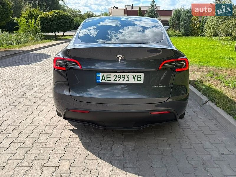 Позашляховик / Кросовер Tesla Model Y 2023 в Павлограді