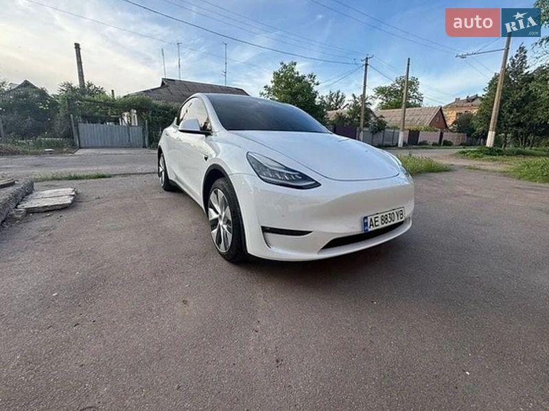 Tesla Model Y 2022 Tesla Model Y 2022