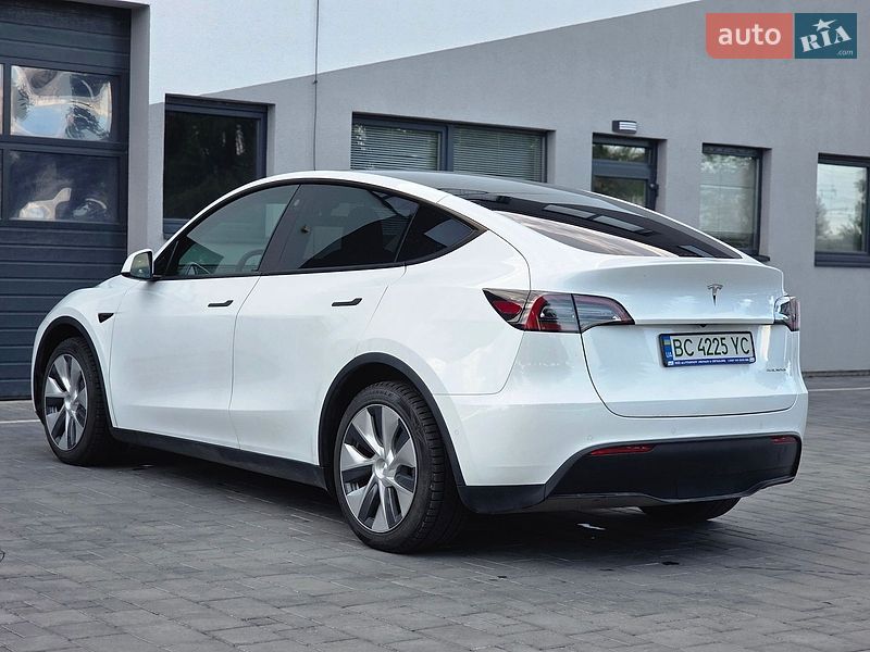 Внедорожник / Кроссовер Tesla Model Y 2022 в Самборе