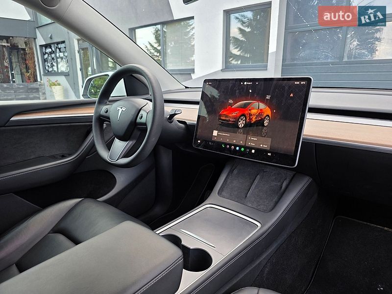 Внедорожник / Кроссовер Tesla Model Y 2022 в Самборе