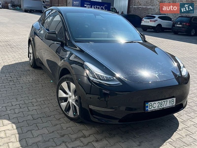 Внедорожник / Кроссовер Tesla Model Y 2021 в Львове
