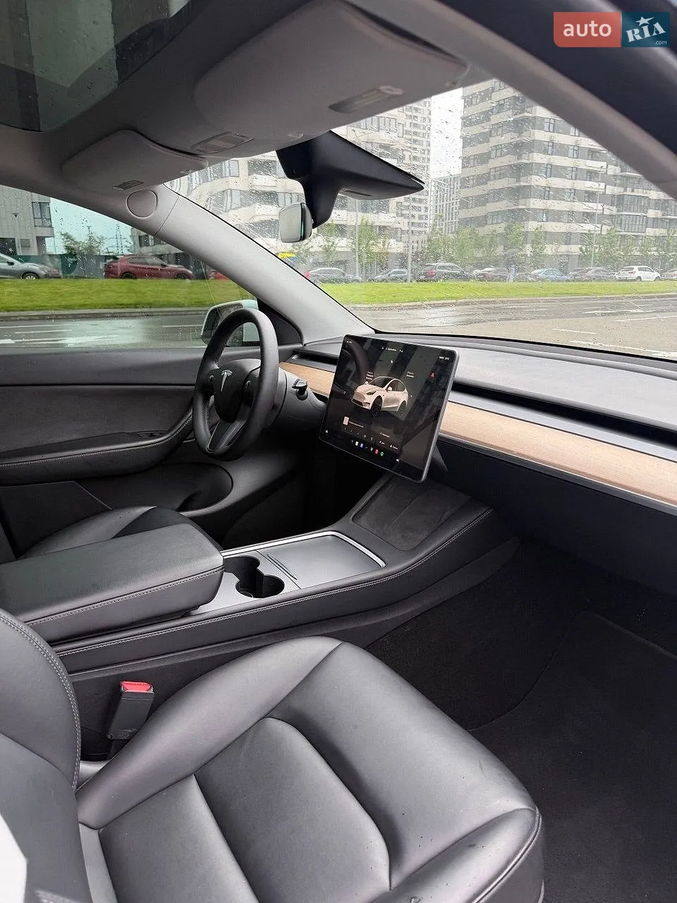 2022 Tesla Model Y - мініатюра 17