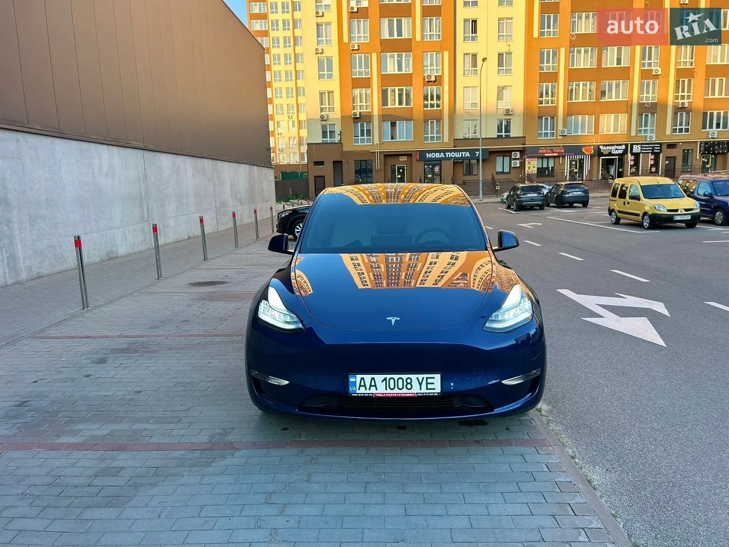 2020 Tesla Model Y - мініатюра 4