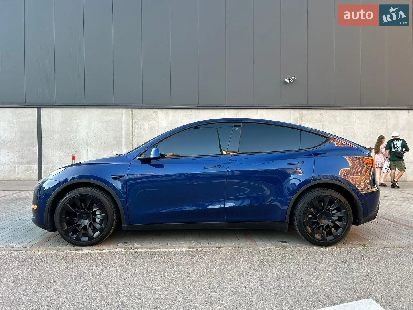 2020 Tesla Model Y - мініатюра 10