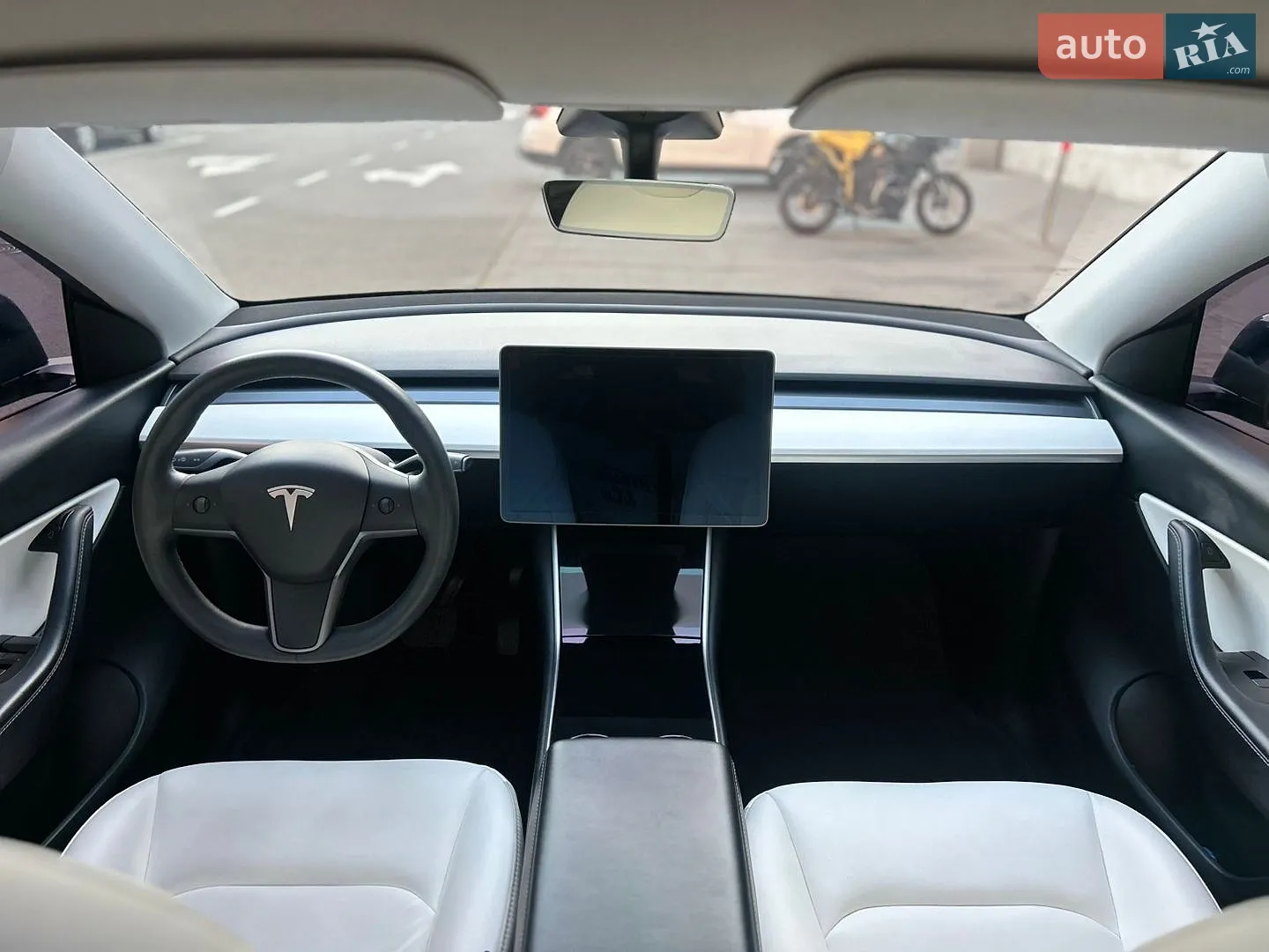 2020 Tesla Model Y - мініатюра 16