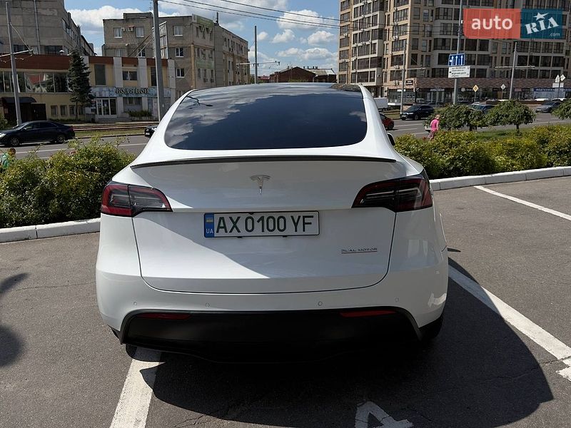 Позашляховик / Кросовер Tesla Model Y 2021 в Харкові фото 7 Позашляховик / Кросовер Tesla Model Y 2021 в Харкові