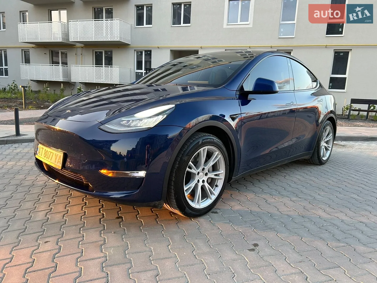 2021 Tesla Model Y - мініатюра 11