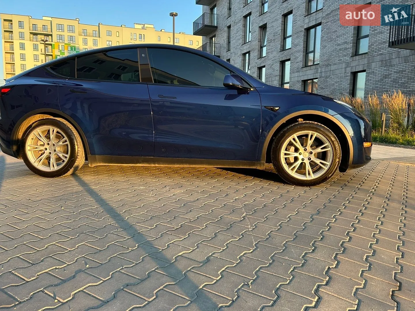 2021 Tesla Model Y - мініатюра 32