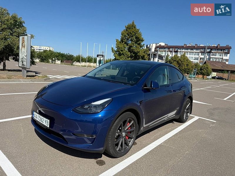 Позашляховик / Кросовер Tesla Model Y 2022 в Обухові