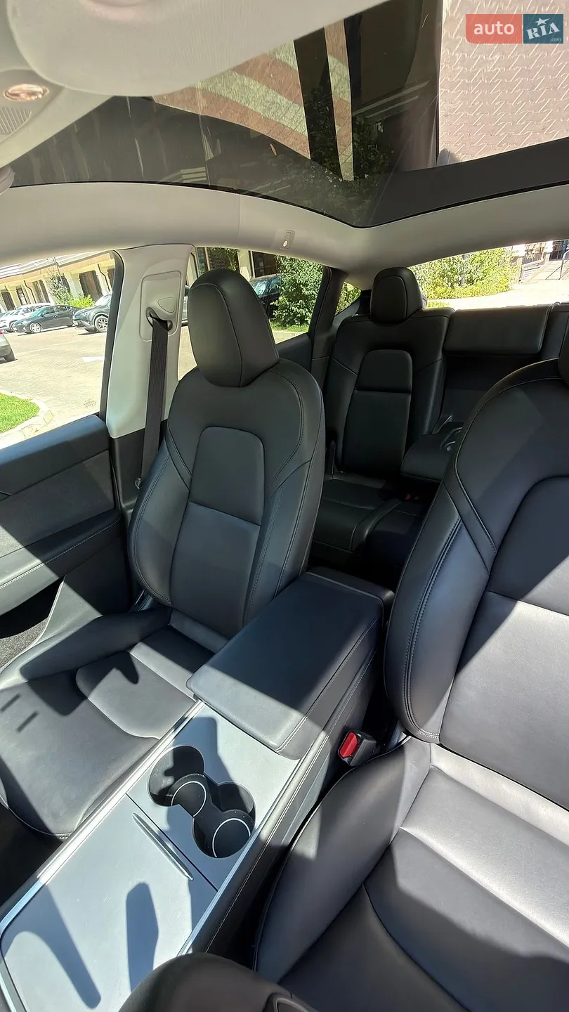 2024 Tesla Model Y - мініатюра 37